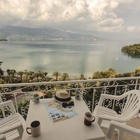 Dimitra Apartments K كومينو الغرفة الصورة