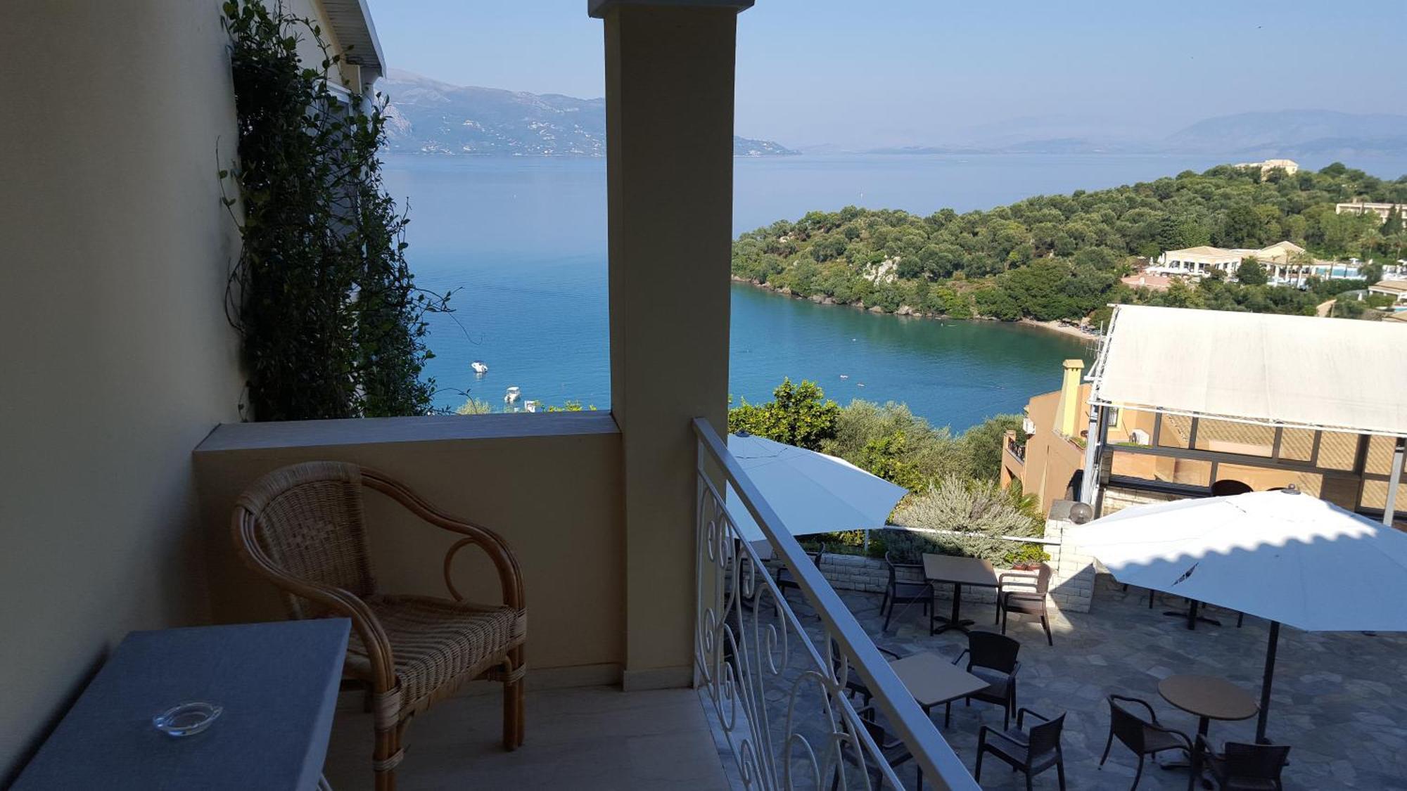Dimitra Apartments K كومينو الغرفة الصورة