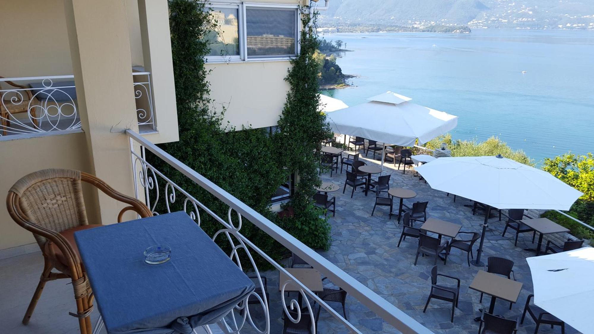 Dimitra Apartments K كومينو الغرفة الصورة